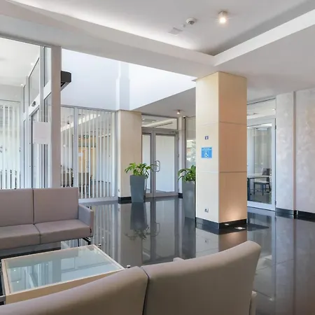 Safir Hotel 3*