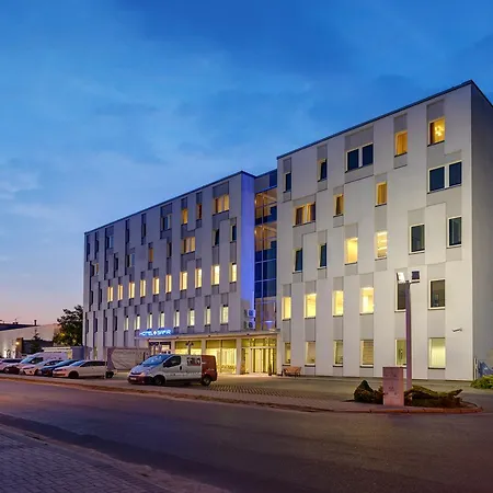 Hotel Safir Poznań